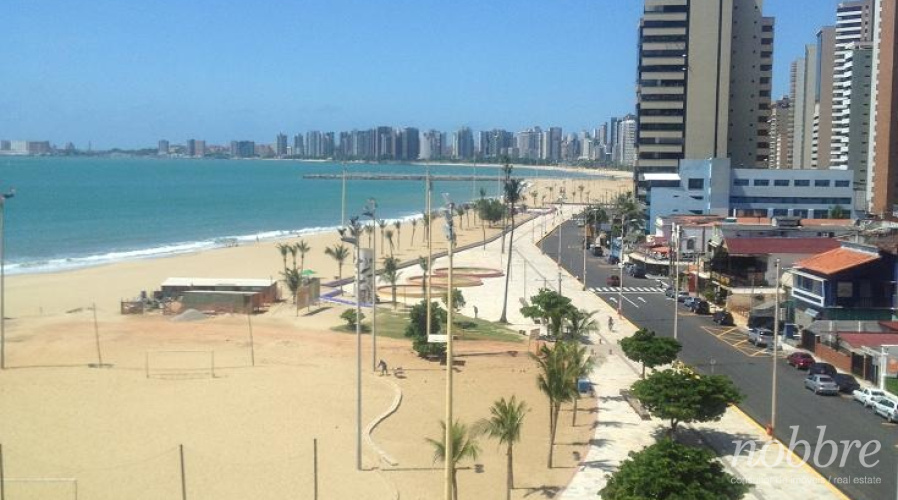 Apartamento de luxo para vender em Fortaleza de frente a praia